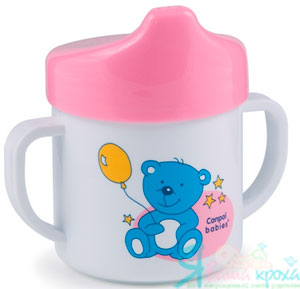 spezielle Tasse für Babys