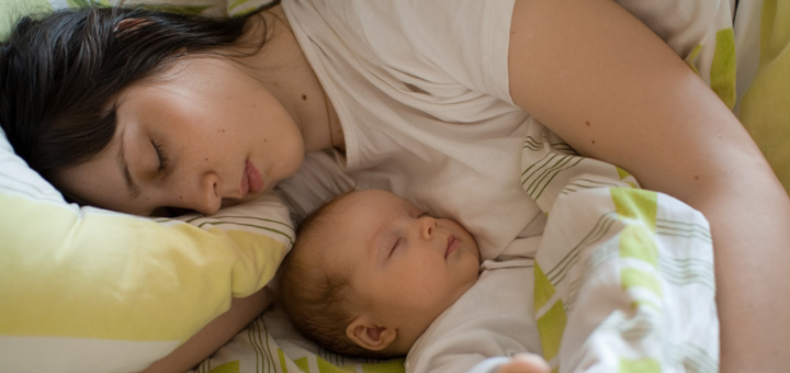النوم المشترك مع الطفل