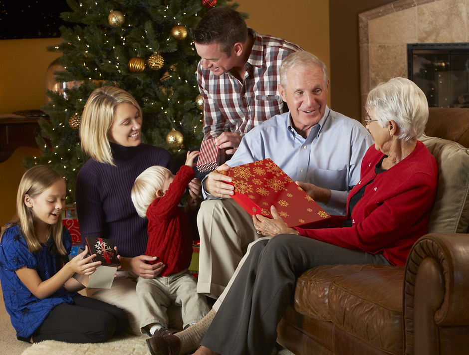 what to give grandparents for the new year